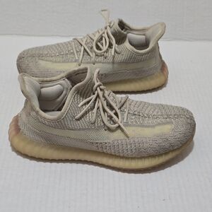 Adidas Yeezy Boost 350 V2 Kids Size 2.5 Beige Citrin Non-Reflective Sneakers